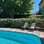 Bastide Le Petit Clos - Les 2 別荘 *