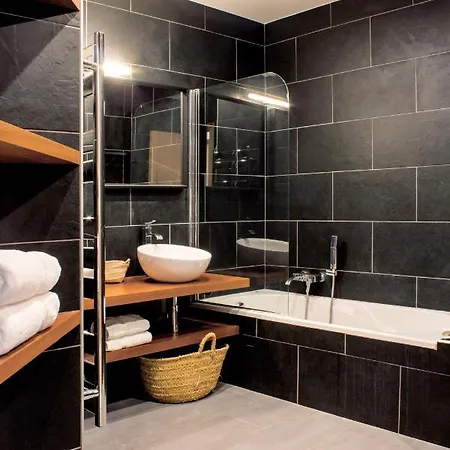 Holiday home Bastide Le Petit Clos - Les 2 *