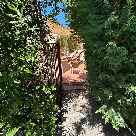Vakantiehuis Bastide Le Petit Clos - Les 2 *