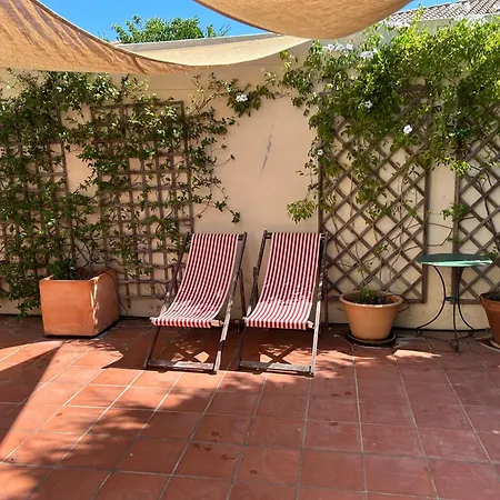 Bastide Le Petit Clos - Les 2 * Perpignano