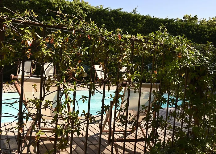 Bastide Le Petit Clos - Les 2 * Perpignan